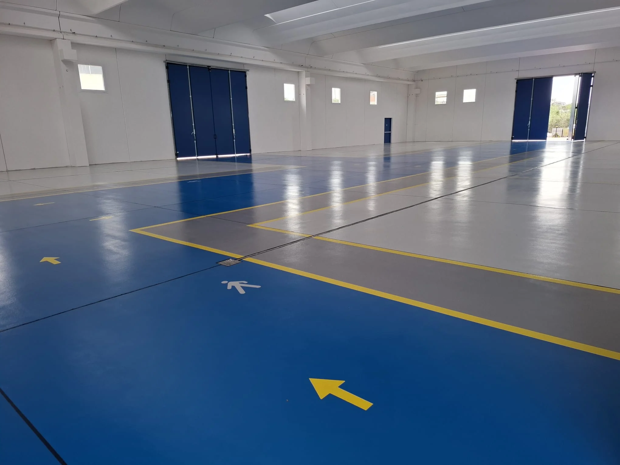 resinfloorgroup_lavoro_resina_pavimentazioni_industriali_gruppo_1_0004